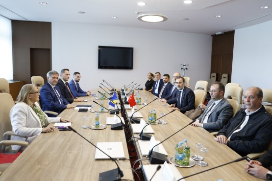 Deputy Speaker of the House of Representatives of the Parliamentary Assembly of Bosnia and Herzegovina, Dr Denis Zvizdić, receives delegation of the Konya Chamber of Commerce